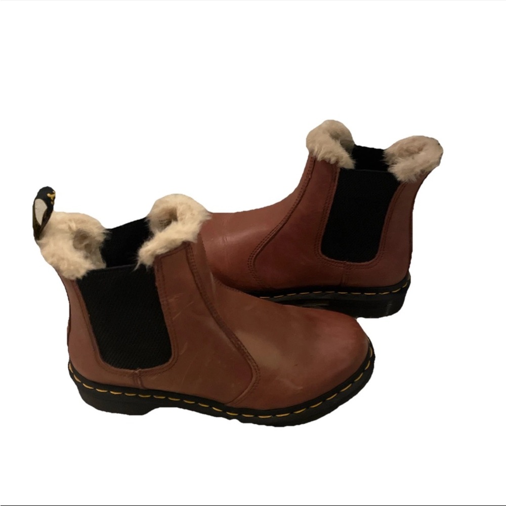 Dr Martens 2976 Leonore Fur Trim Butterscotch Leather Chelsea Ankle Boots 7 US
